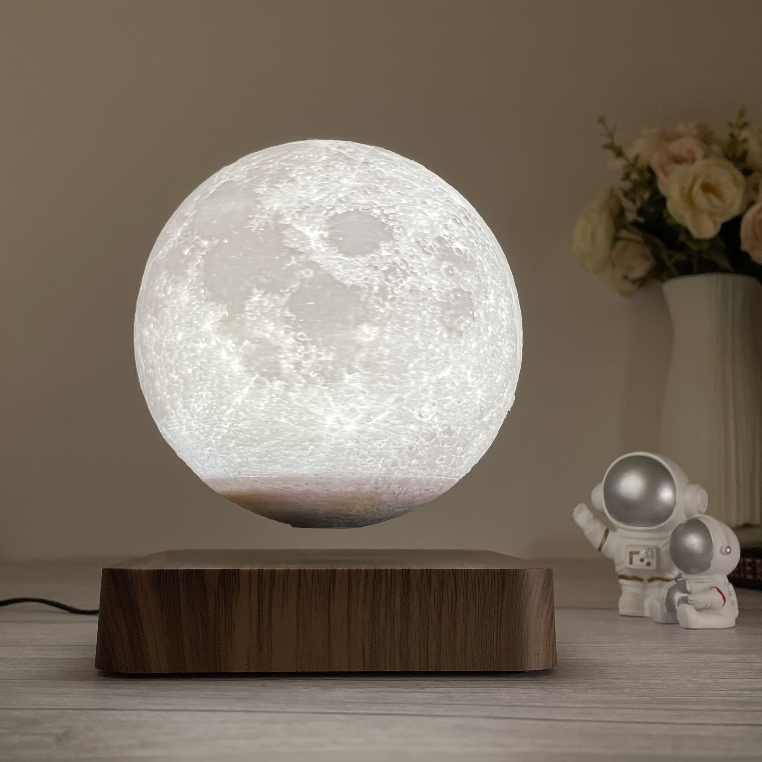 Levitating Moon Lamp Magnetic Floating Night Light Unique Levitation Bedside Table Lamp Creative Desk 3D Printing LED Light With For Office Bedroom Home Decorations (3 Colors Modes)