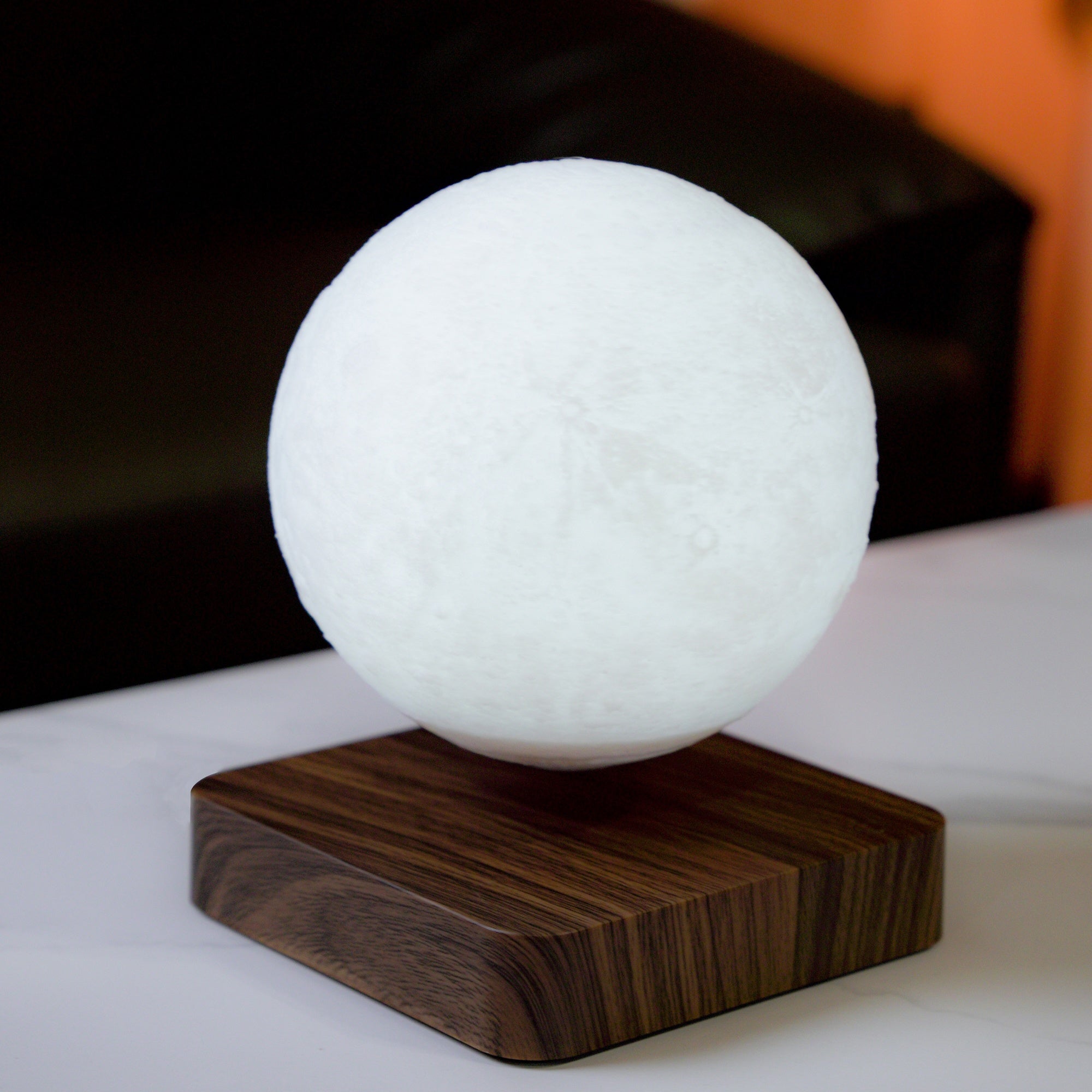 Levitating Moon Lamp Magnetic Floating Night Light Unique Levitation Bedside Table Lamp Creative Desk 3D Printing LED Light With For Office Bedroom Home Decorations (3 Colors Modes)