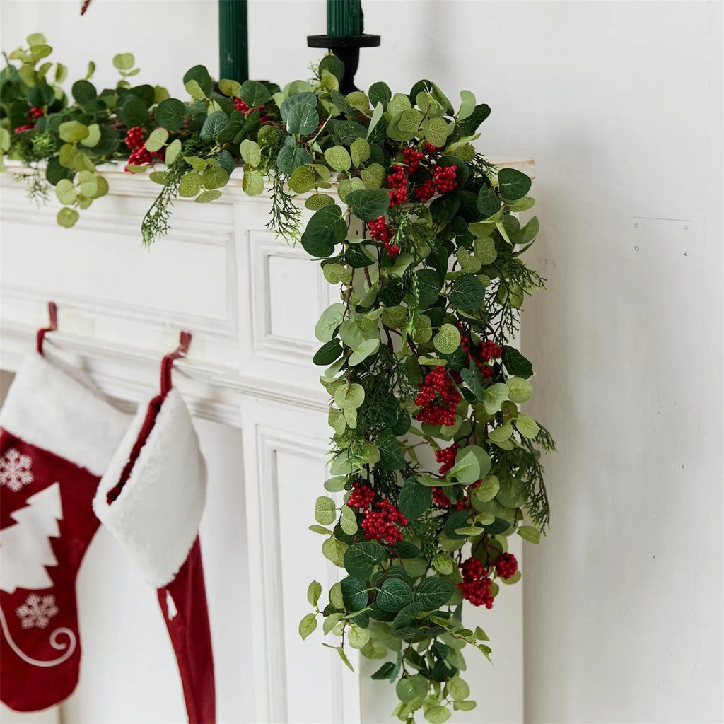 Christmas decoration 6.3ft Xmas Garland Artificial Berries Garland Holiday Xmas cabinet, table Artificial leaf decor wreath